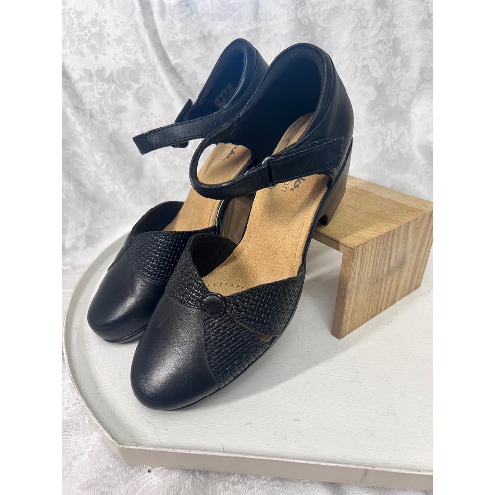 Clarks Black Leather Woven Mary Jane Block Heel Pumps US 7.5W 26164678